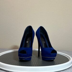 Aldo Royal Blue Peep-Toe 5” Heels